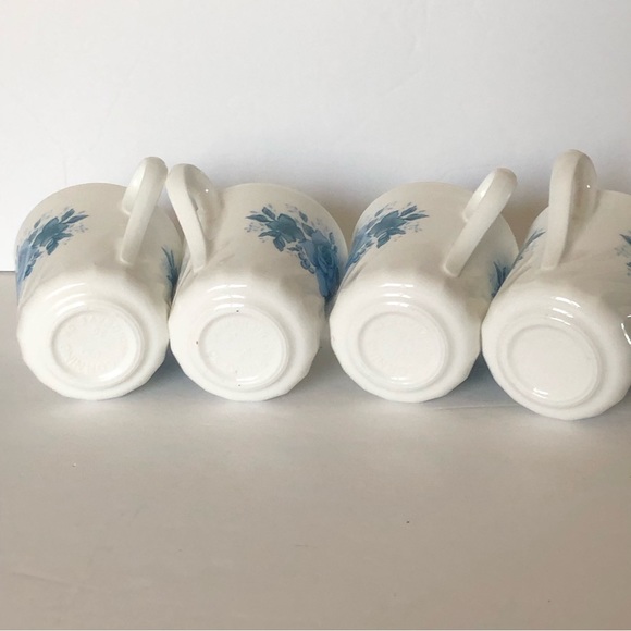 4 Vintage Corelle Blue Velvet Rose Mugs Coffee Cups Corning 3.5” - Picture 4 of 5